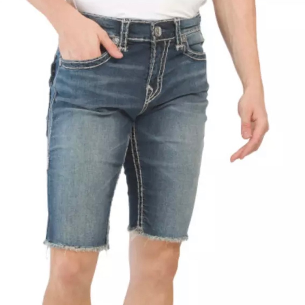 True Religion Ricky Flap Raw Edge Short